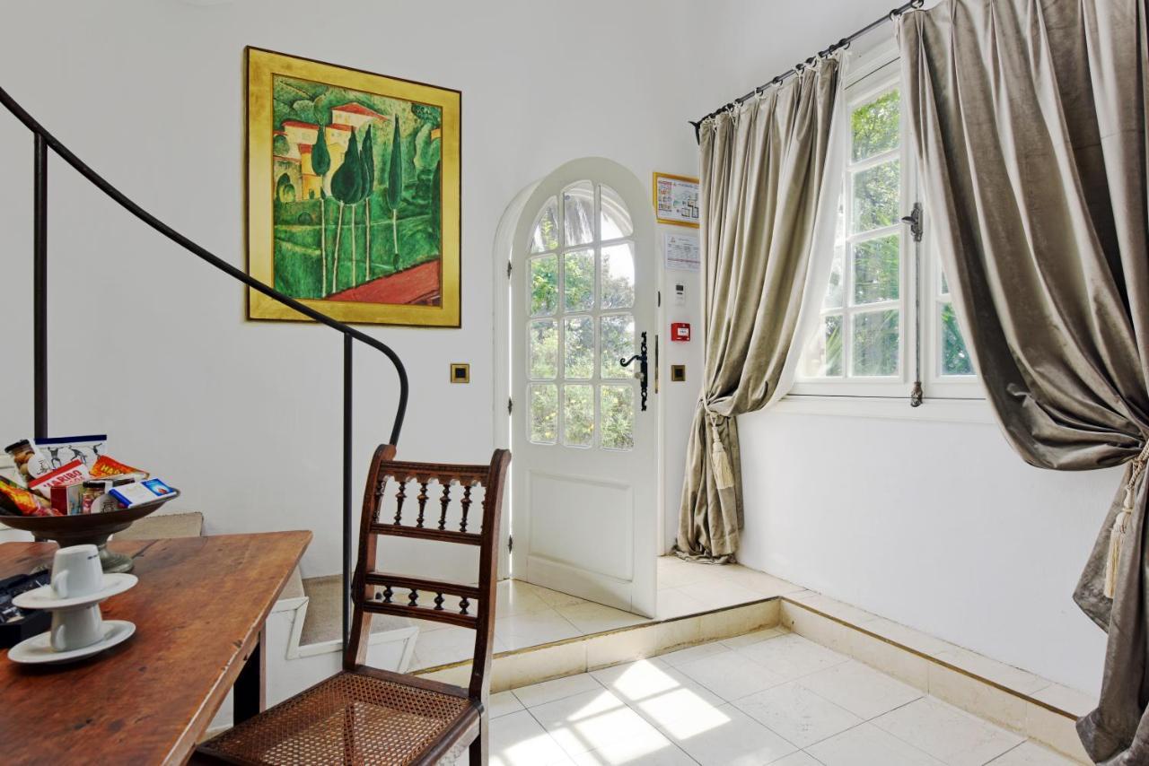 Château Le Cagnard Cagnes-sur-Mer Ngoại thất bức ảnh